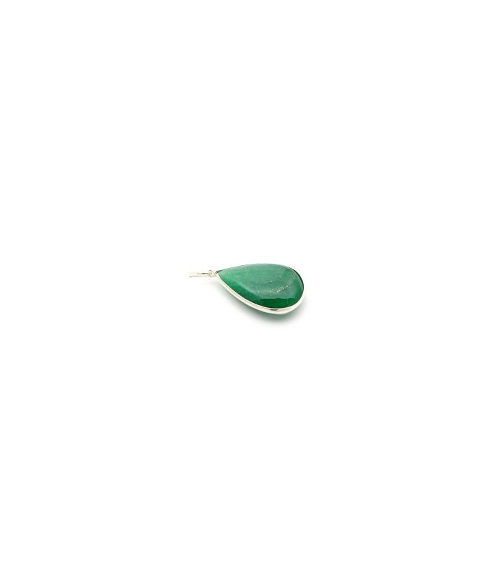 Colgante de cuarzo verde en forma de lagrima, bordeado y engarzado en plata.