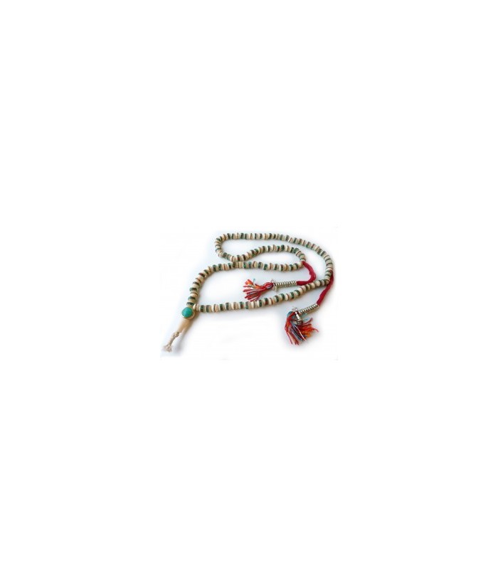 108 cuentas de 8mm. Hueso.
Made in : Nepal
Mala en sánscrito significa guirnalda de flores. Los malas o rosarios se utilizan 