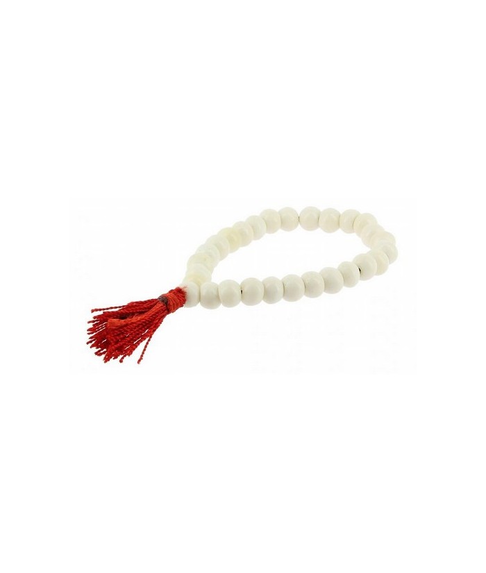 Mala en sánscrito significa guirnalda de flores. Los malas o rosarios se utilizan para la recitación de mantras o nombres del B